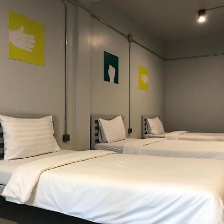 S1Hostel Bangkok Ngoại thất bức ảnh