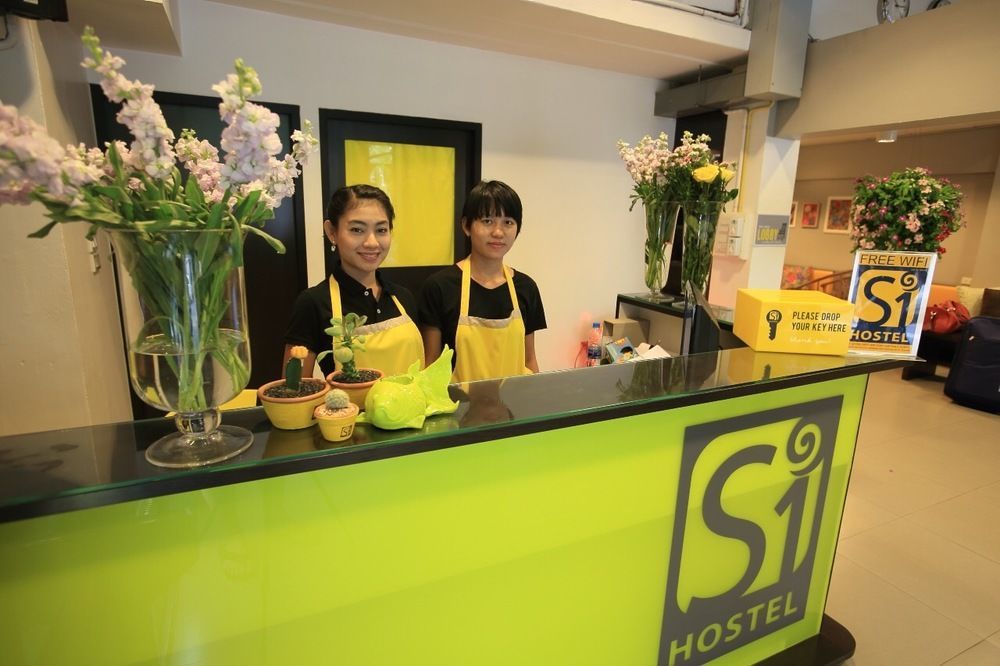 S1Hostel Bangkok Ngoại thất bức ảnh