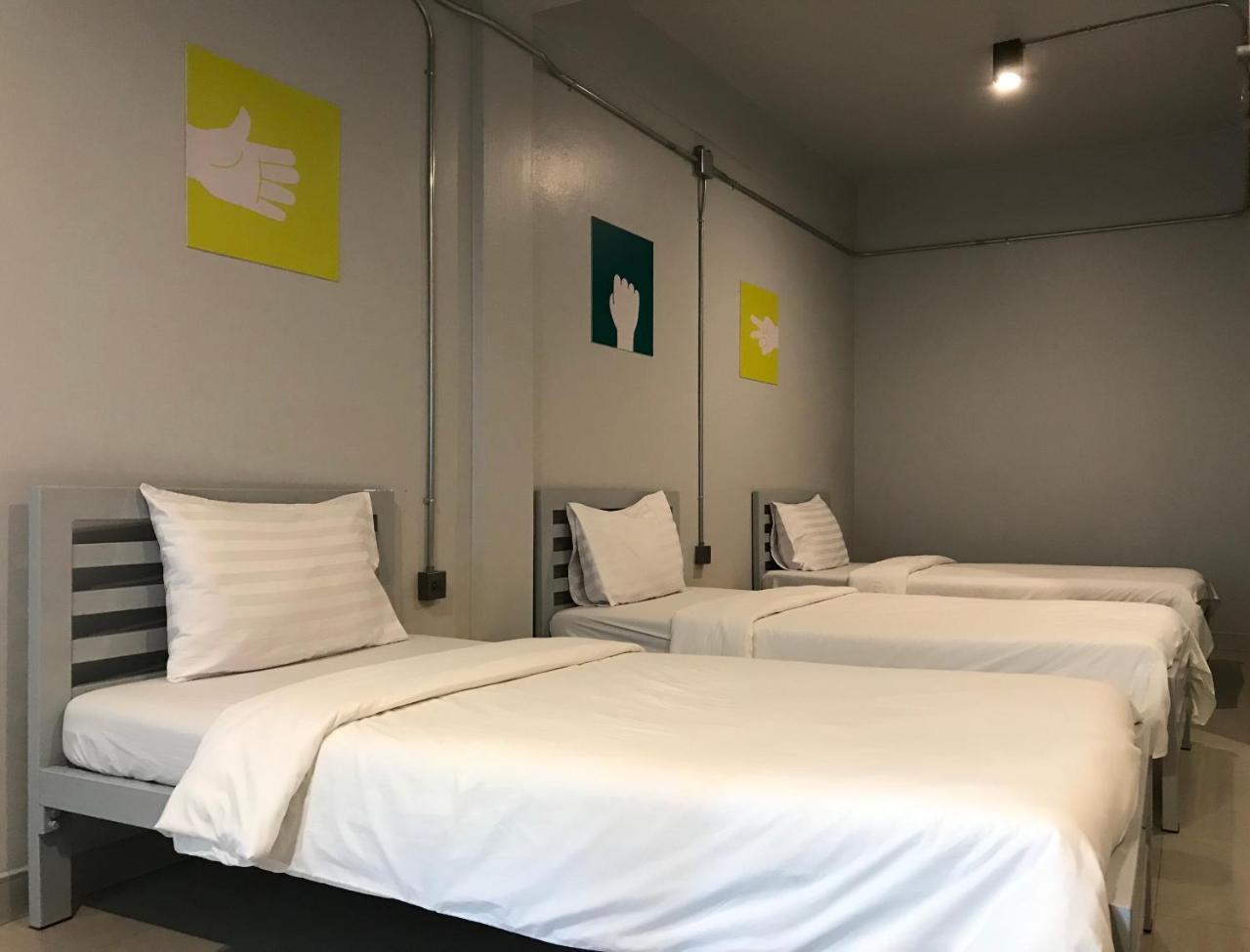 S1Hostel Bangkok Ngoại thất bức ảnh