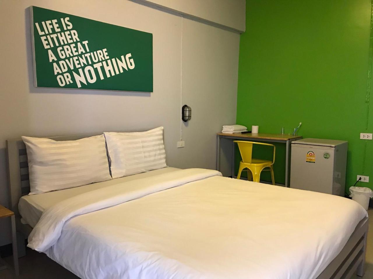 S1Hostel Bangkok Ngoại thất bức ảnh