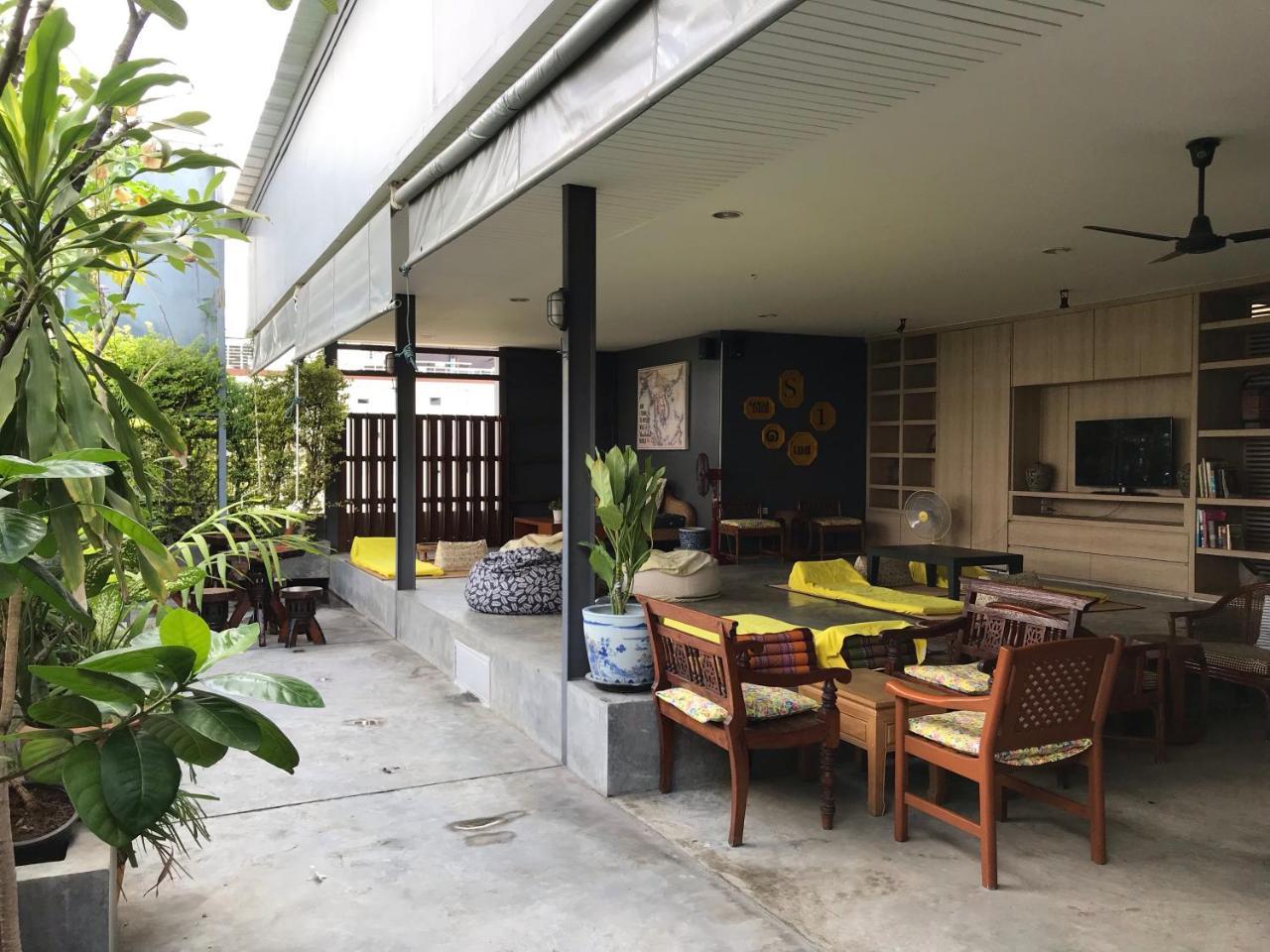 S1Hostel Bangkok Ngoại thất bức ảnh